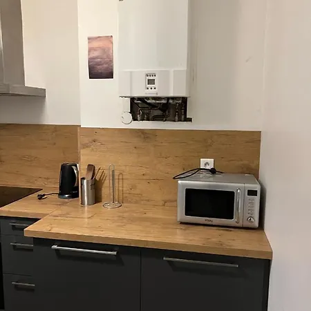 F5 Proche Centre Lägenhet